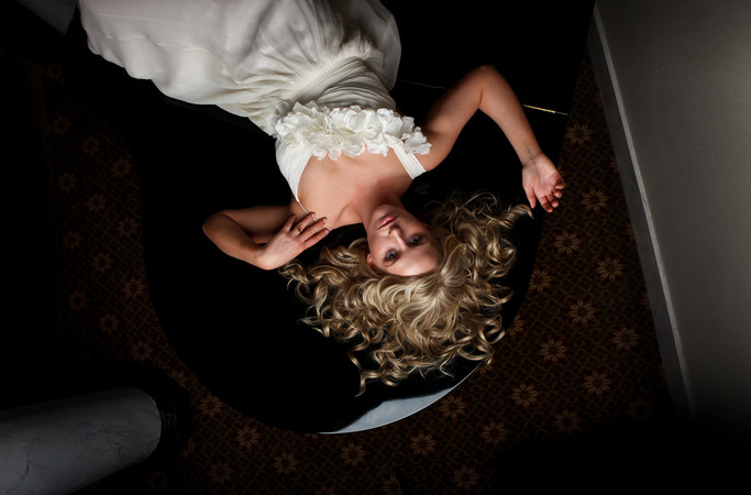Little Rock bride photography at The Capital Hotel