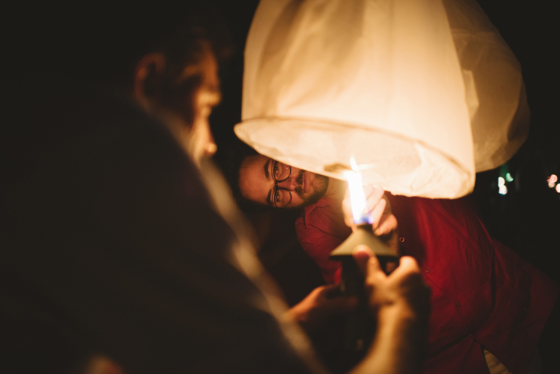 wedding flying lanterns