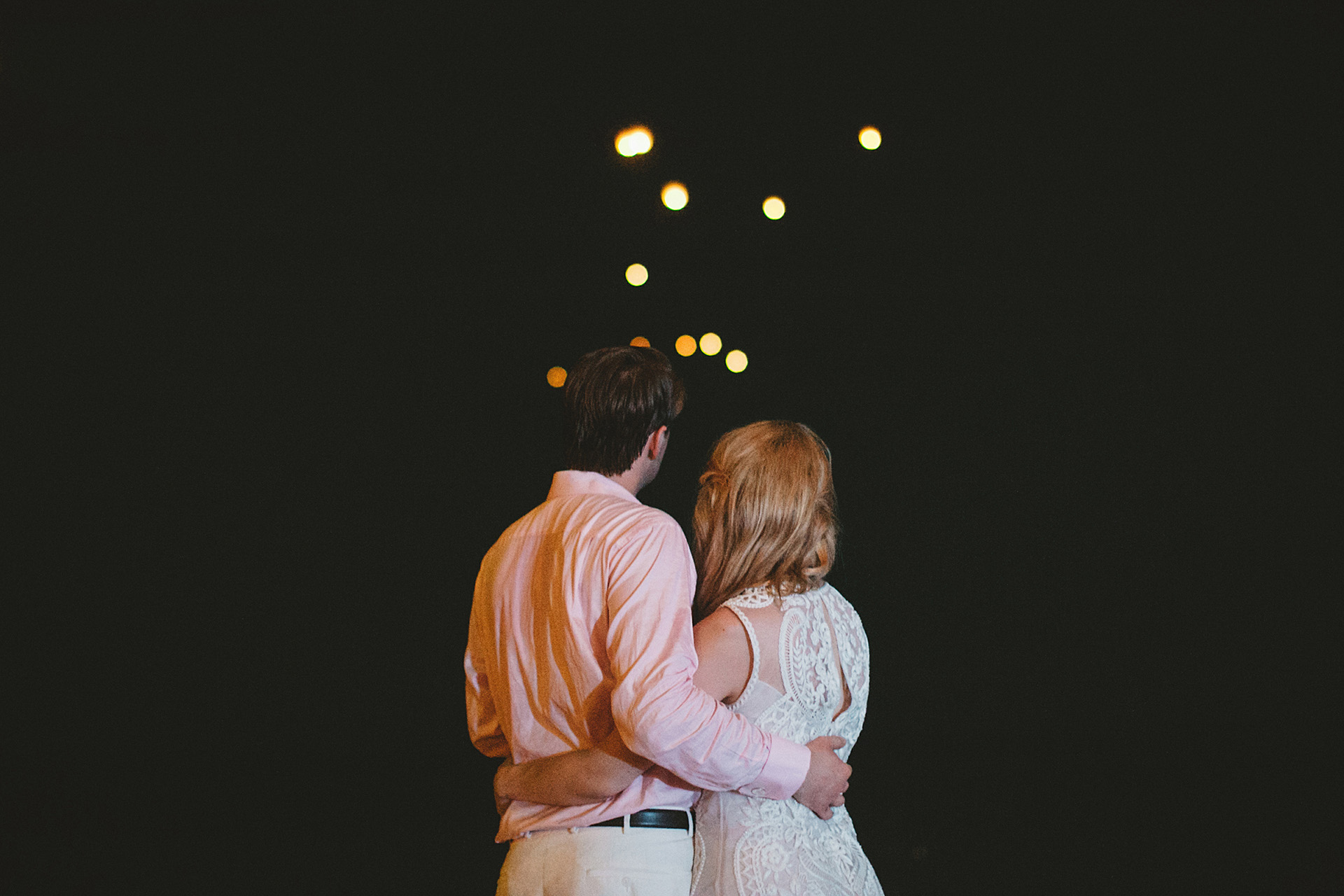 wedding flying lanterns