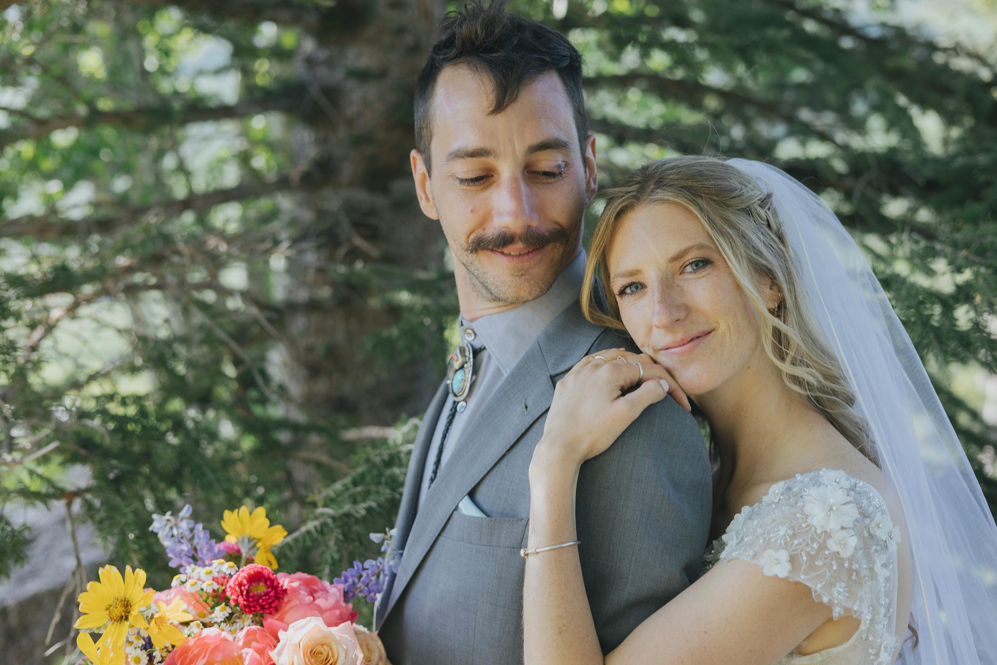 wedding portraits crested butte wedding garden