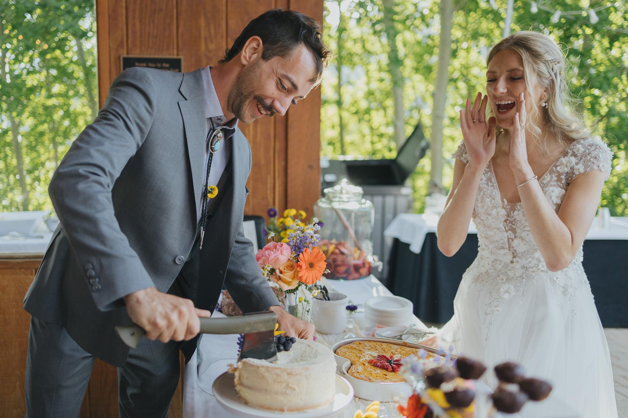 photojournalism of wedding in crested butte